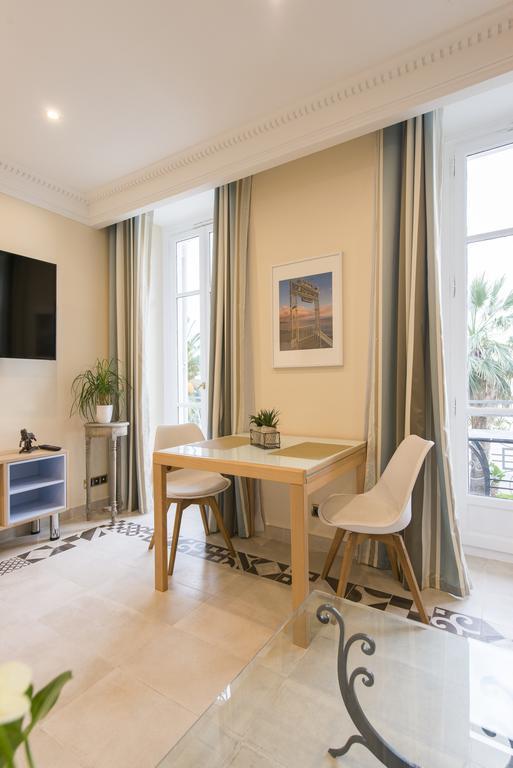 Apartment - Promenade Des Anglais Nizza Szoba fotó