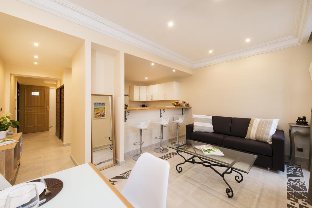 Apartment - Promenade Des Anglais Nizza Szoba fotó