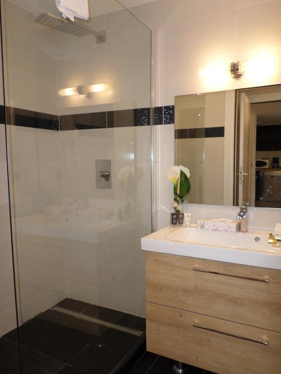 Apartment - Promenade Des Anglais Nizza Szoba fotó