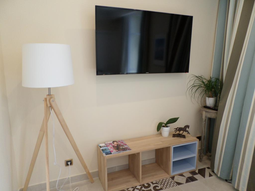 Apartment - Promenade Des Anglais Nizza Szoba fotó